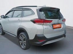 Daihatsu Terios R 1.5 A/T 2021 Silver 6