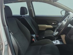 Daihatsu Terios R 1.5 A/T 2021 Silver 10