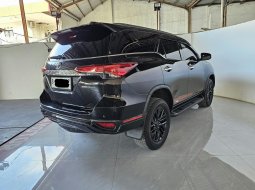 Toyota Fortuner VRZ TRD 2.4 diesel AT ( Matic ) 2020 Hitam Km low 49rban Plat genap jakarta pusat 5