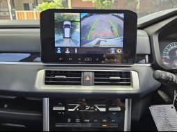Mitsubishi Xpander Cross CVT 2023 Abu-abu 7