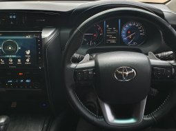Toyota Fortuner 2.4 TRD AT 2021 putih km 31 ribuan diesel 19