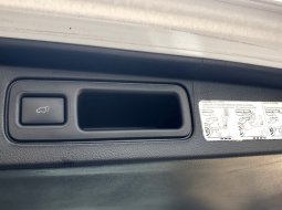 Toyota Fortuner 2.4 TRD AT 2021 putih km 31 ribuan diesel 7
