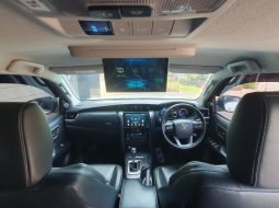 Toyota Fortuner 2.4 TRD AT 2021 putih km 31 ribuan diesel 16
