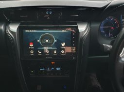 Toyota Fortuner 2.4 TRD AT 2021 putih km 31 ribuan diesel 17