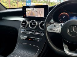 Mercedes-Benz GLC 200 AMG Line 2020 hitam km 30 ribu 10