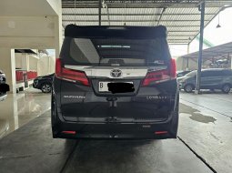 Toyota Alphard 2.5 G ATPM AT ( Matic ) 2023 Hitam Super low km baru 2rban Good Condition siap pakai 6