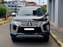 Mitsubishi Pajero Sport NewDakar Ultimate 4x4 A/T 2024 hitam km 4 ribuan