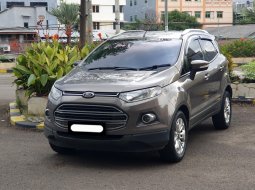 Ford EcoSport Titanium 2015 coklat sunroof km 75 ribuan