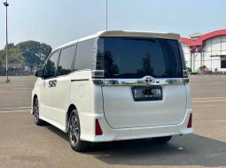 Toyota VOXY 2.0 AT 2019 , JUAL CEPAT 5