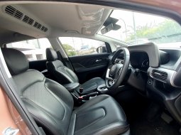 Hyundai STARGAZER prime 2022 coklat 4