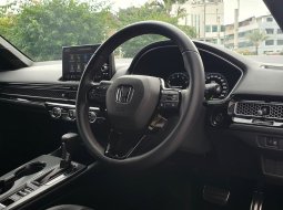 Honda Civic RS 2023 sedan turbo km 6 ribuan matic 6