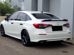 Honda Civic RS 2023 sedan turbo km 6 ribuan matic 7