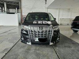 Toyota Alphard 2.5 G ATPM Lombardi AT ( Matic ) 2023 Hitam Super low km baru 2rban Good Condition