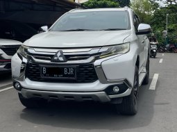 PAJERO DAKAR AT 2017 PUTIH, GOOD CONDITION 3