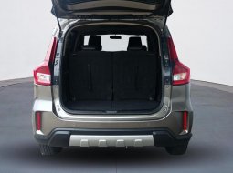 Suzuki XL7 Beta 1.5 AT 2022 Abu-abu 8
