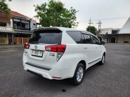 Toyota Kijang Innova V A/T Diesel 2018 Putih solar reborn 3