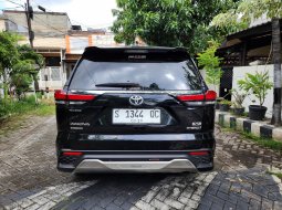Toyota Kijang Innova Zenix Hybrid 2023 Hitam reborn 4