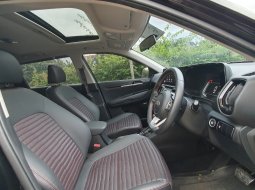 Kia Sonet Premiere iVT 2021 hitam sunroof km 35 ribuan 20