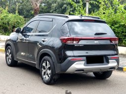 Kia Sonet Premiere iVT 2021 hitam sunroof km 35 ribuan 13