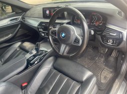BMW 530I AT HITAM 2020 TERAWAT DIJUAL CEPAT TERMURAH 8