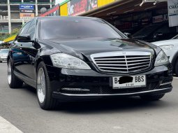 MERCY S350 L CGI AT HITAM 2011 SIAP PAKAI DIJUAL CEPAT TERMURAH 2