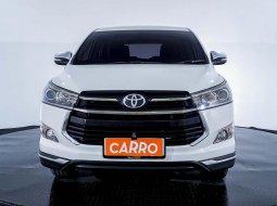 Toyota Venturer 2.0 A/T BSN 2017 Putih