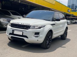 Land Rover Range Rover Evoque Dynamic Luxury Si4 2014 Putih 3