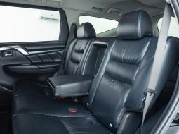 JUAL Mitsubishi Pajero Sport 2.4 Dakar 4x2 AT 2019 Hitam 7