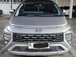 Hyundai Stargazer Prime A/T ( Matic ) 2022 Silver Km 35rban Siap Pakai Good Condition