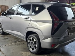 Hyundai Stargazer Prime A/T ( Matic ) 2022 Silver Km 35rban Siap Pakai Good Condition 4