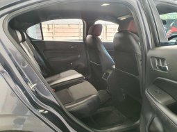 Honda City Hatchback RS AT 2022 Abu-abu 2