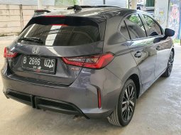 Honda City Hatchback RS AT 2022 Abu-abu 8