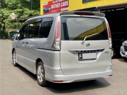 Nissan Serena Highway Star 2013 Silver 6