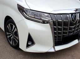 Toyota Alphard 2.5 G A/T 2023 putih km 11 ribuan sunroof 15