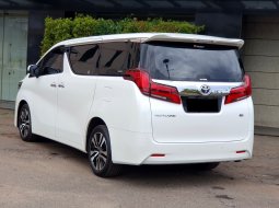 Toyota Alphard 2.5 G A/T 2023 putih km 11 ribuan sunroof 5