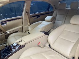 Mercedes-Benz S-Class S 350 2011 Hitam 9