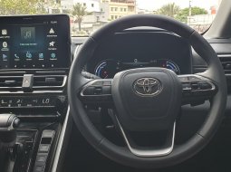 Toyota Kijang Innova Zenix Q Hybrid modelista 2023 abu km 14 ribuan cash kredit proses bisa dibantu 18