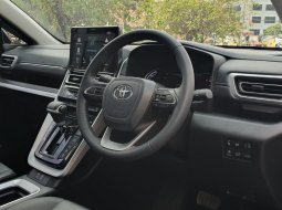 Toyota Kijang Innova Zenix Q Hybrid modelista 2023 abu km 14 ribuan cash kredit proses bisa dibantu 9