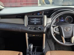 Toyota Innova 2.0 G AT ( Matic ) 2016 Silver Mulus Tangan 1 Siap Pakai 8