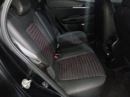 Kia Sonet Premier AT 2021 4