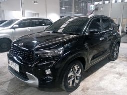 Kia Sonet Premier AT 2021 6