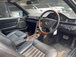 MERCY 300CE AT SILVER 1989 TERAWAT NEGO SAMPAI DEAL 8