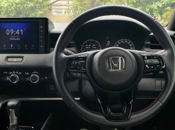 Honda HR-V RS 2023 sensing km 15 ribuan pajak panjang tangan pertama 5