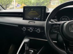 Honda HR-V RS 2023 sensing km 15 ribuan pajak panjang tangan pertama 20