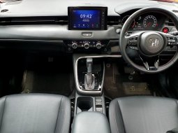 Honda HR-V RS 2023 sensing km 15 ribuan pajak panjang tangan pertama 18