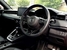 Honda HR-V RS 2023 sensing km 15 ribuan pajak panjang tangan pertama 19