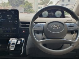 Jual mobil Hyundai Staria 2021 12