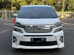 VELLFIRE Z GOLDEN EYE AT 2015 TERAWAT DIJUAL CEPAT TERMURAH 2