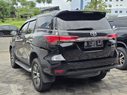 Toyota Fortuner VRZ Diesel Matic Tahun 2017 Kondisi Mulus Terawat Istimewa Seperti Baru 8