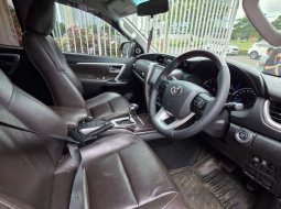 Toyota Fortuner VRZ Diesel Matic Tahun 2017 Kondisi Mulus Terawat Istimewa Seperti Baru 6